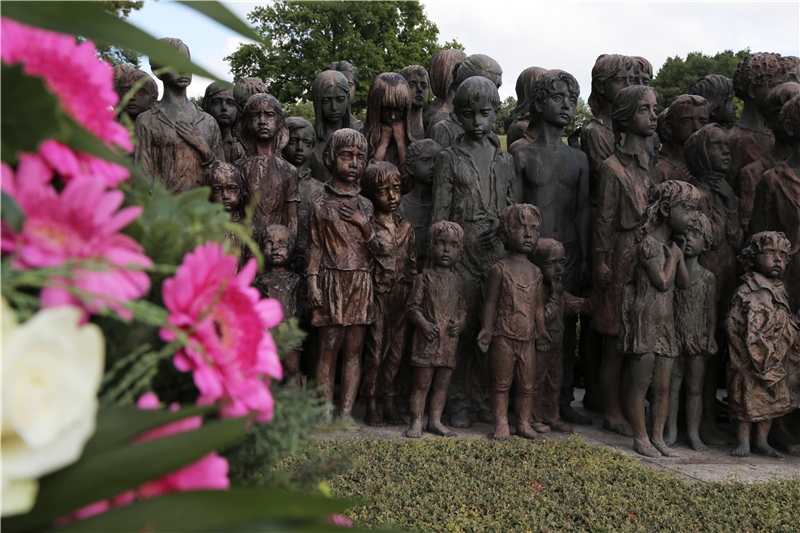 Statue of the Children of Lidice