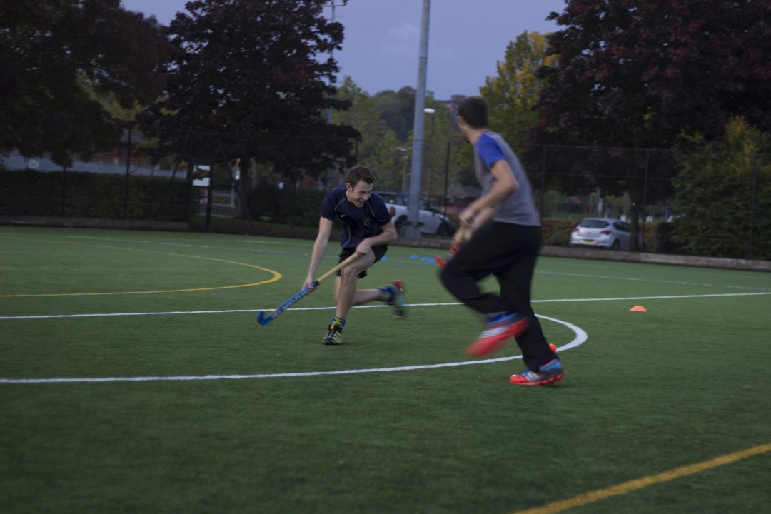 Mens hockey members practicing on 3g pitch